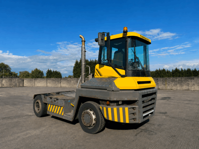TRA401<br>Terberg RT282 4X4 <br>Year: 2018<br>Hours:12790